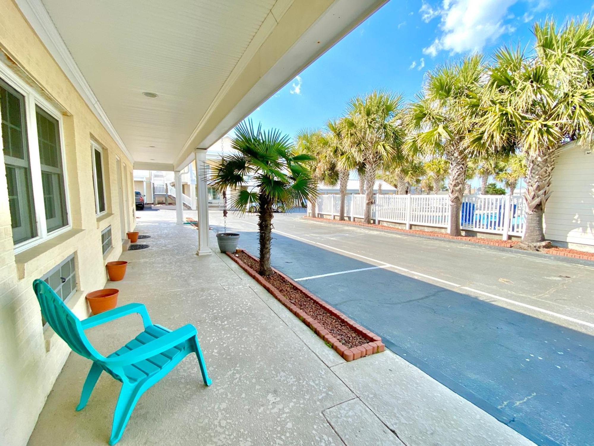 Island Inn Of Atlantic Beach Exterior photo